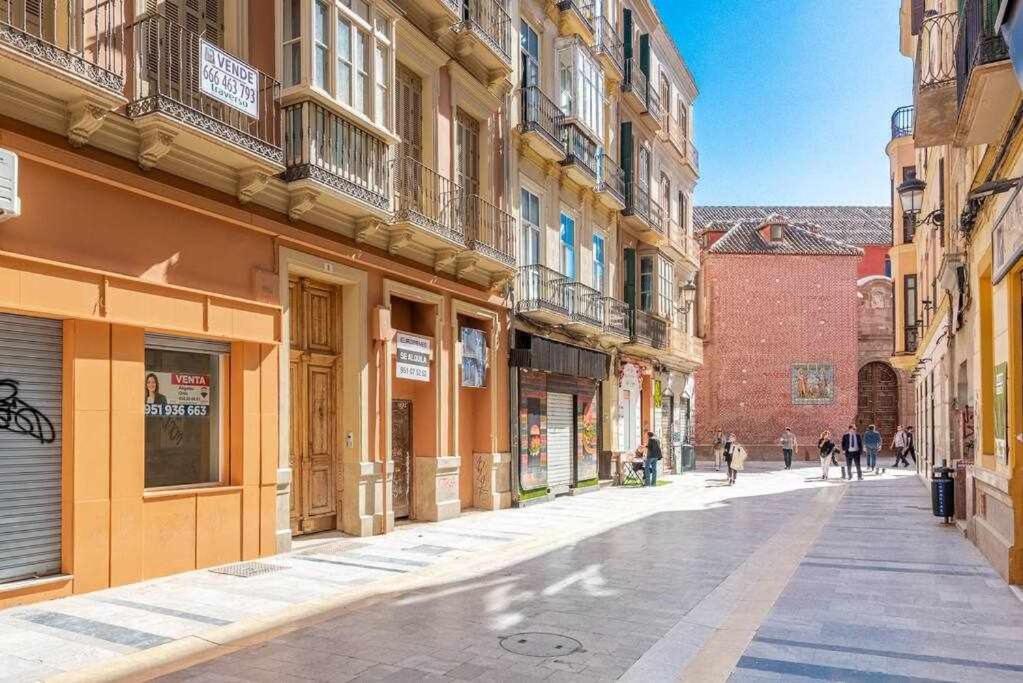 Pineapple Comedias 8 Con Parking Malaga Zewnętrze zdjęcie